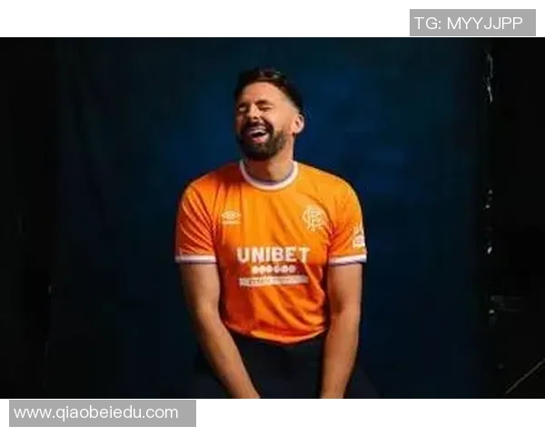 橙色球衣下的传奇足球明星们的辉煌与梦想